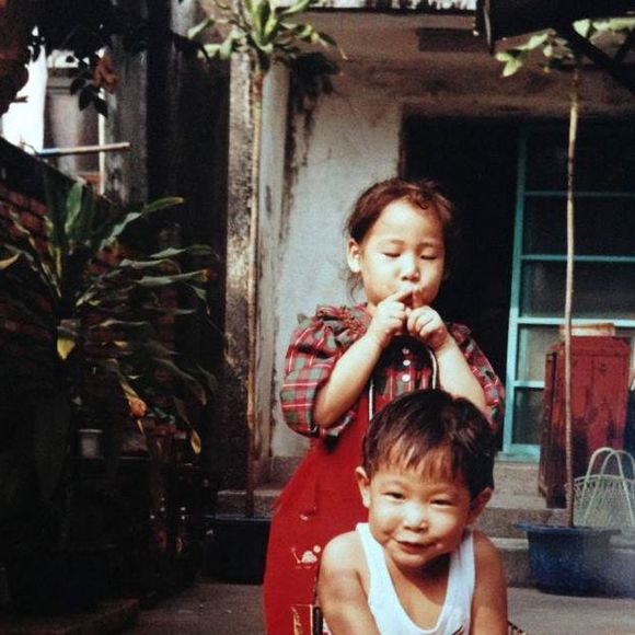 Meet your Posher, Alex - Picture 1 of 1